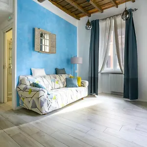 Alice's Corner At Borgo Rome